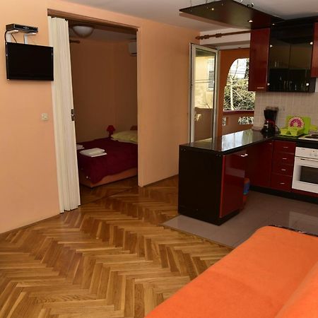 Apartments Ivka Malinska Esterno foto