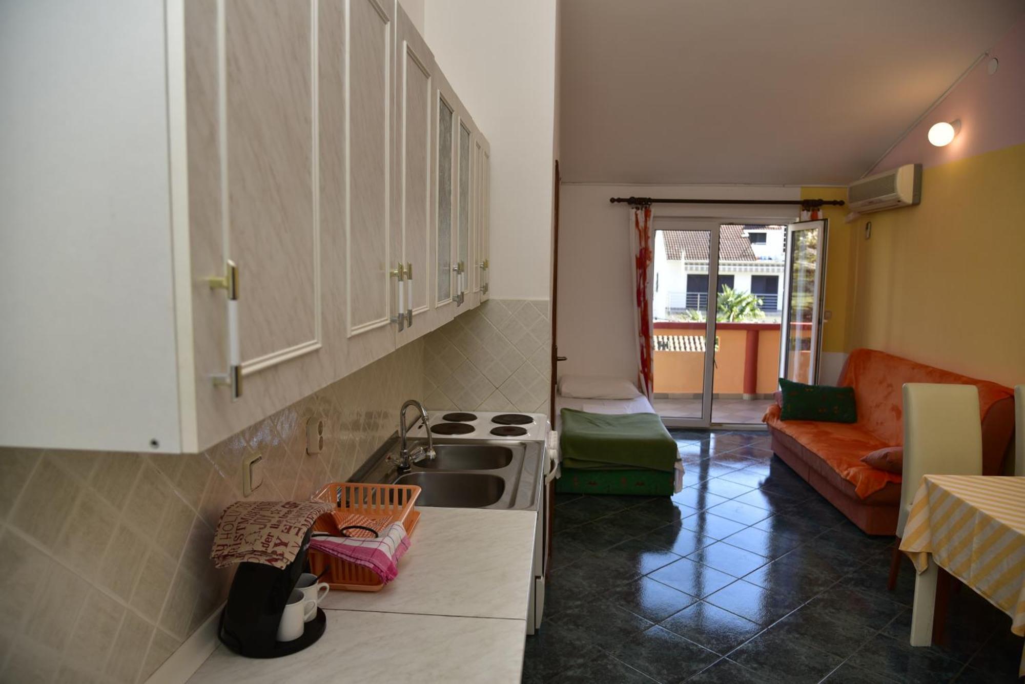 Apartments Ivka Malinska Esterno foto