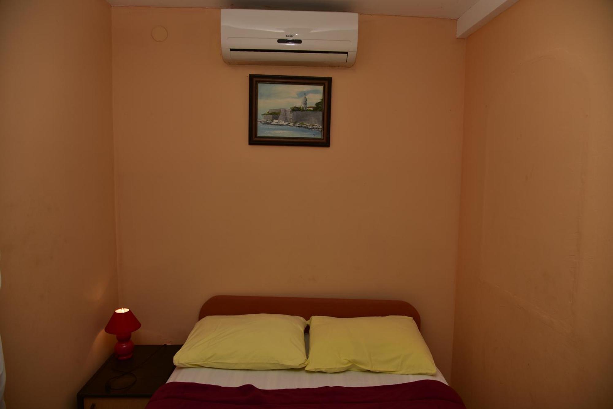 Apartments Ivka Malinska Esterno foto